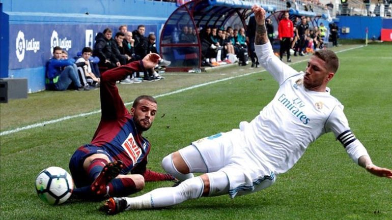 Ζιντάν: «Ο Ράμος έφυγε για λίγο από τον αγώνα γιατί έπρεπε να πάει για χε…μο»!