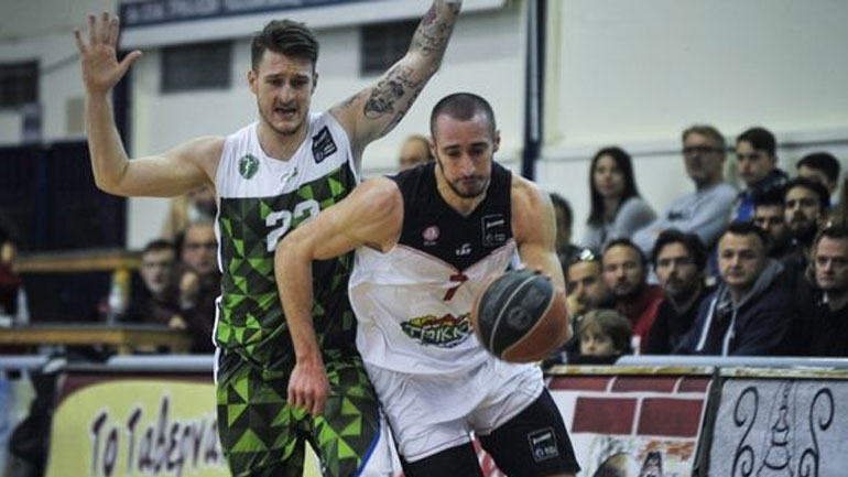 Σημαντικό «διπλό» για τον Φάρο, 75-64 τα Τρίκαλα
