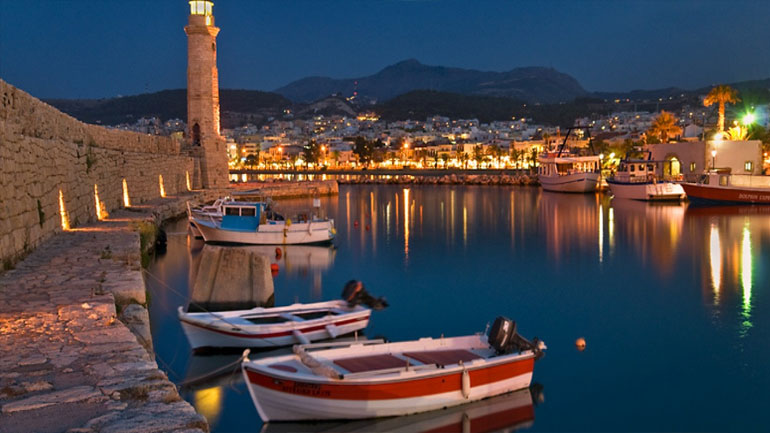 Η «εξομολόγηση» ενός μετανάστη από τη Συρία: «Η Κρήτη είναι ένα κομμάτι από την καρδιά μου»