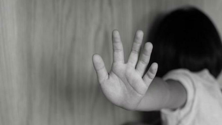 Αλεξανδρούπολη: Μητέρα κατήγγειλε ότι ο σύζυγός της βίαζε το τρίχρονο παιδί τους