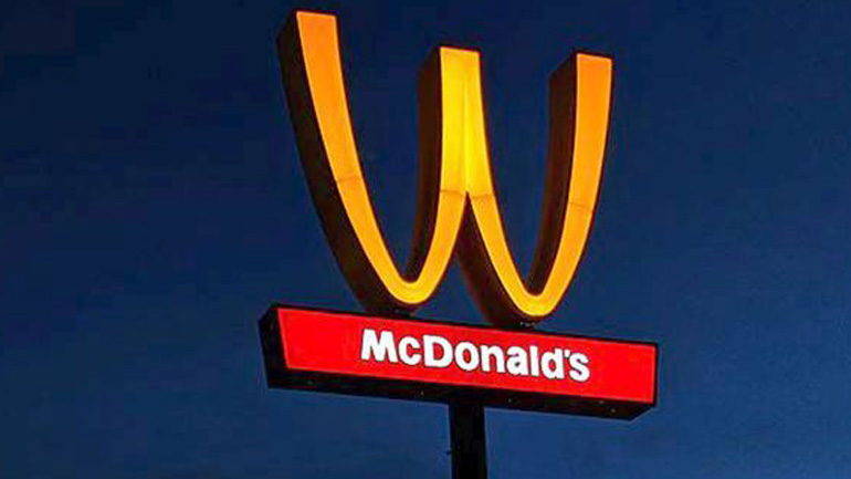 Γνωστές εμπορικές εταιρείες τίμησαν την Παγκόσμια Ημέρα της Γυναίκας