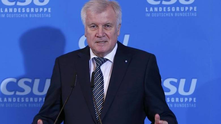 Γερμανία: Σκληρότερη πολιτική έναντι των μεταναστών