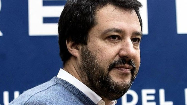 Μ. Σαλβίνι: Η προεδρία βουλής και γερουσίας πρέπει να δοθεί σε όσους κέρδισαν τις εκλογές