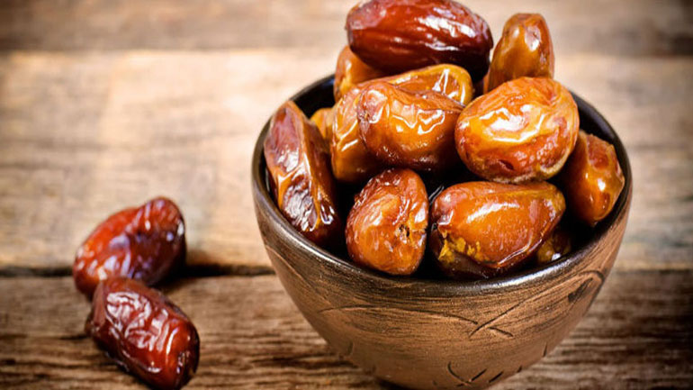 Γιατί πρέπει να τρως τουλάχιστον 3 χουρμάδες την ημέρα