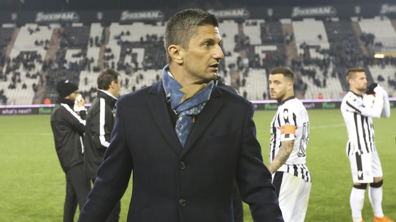 Λουτσέσκου: «Είμαι 100% με τον πρόεδρό μου» Λουτσέσκου: «Είμαι 100% με τον πρόεδρό μου»