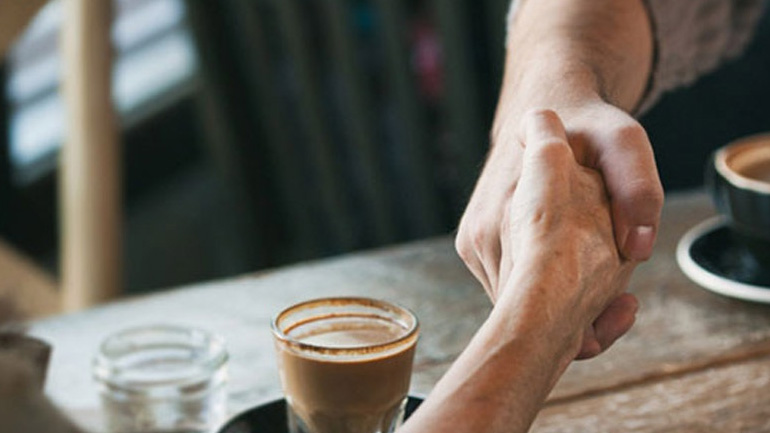 Γιατί δεν θυμόμαστε το όνομα κάποιου που μόλις γνωρίσαμε;