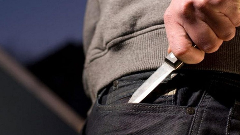 Αιματηρό περιστατικό με έναν νεκρό στην Ομόνοια Αιματηρό περιστατικό με έναν νεκρό στην Ομόνοια