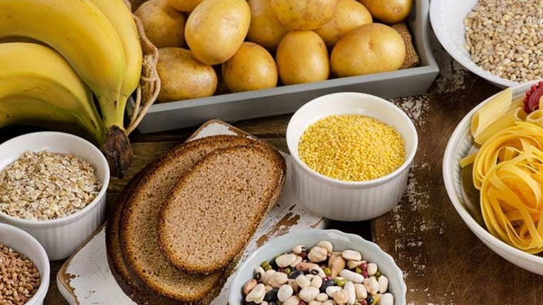 Γιατί δεν πρέπει να κόψεις τους υδατάνθρακες από τη διατροφή σου