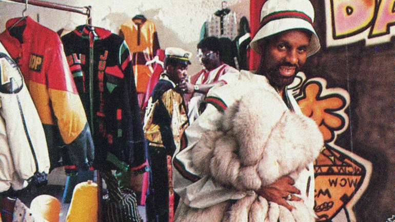 Ταινία για τη συναρπαστική ζωή του σχεδιαστή Dapper Dan από το Χάρλεμ που έντυνε διάσημους της χιπ χοπ σκηνής
