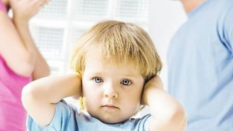 Γιατί δεν πρέπει να τσακώνεστε μπροστά στα παιδιά