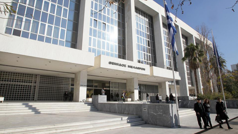 Οι δικηγόροι ζητούν από τον Άρειο Πάγο να αποφανθεί για τη συνταγματικότητα της υποχρεωτικής διαμεσολάβησης