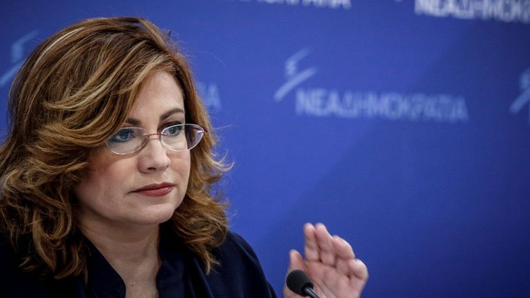 Μ. Σπυράκη: Ποιος εκφράζει την κυβέρνηση, ο κ. Καμμένος ή ο κ. Κουβέλης;