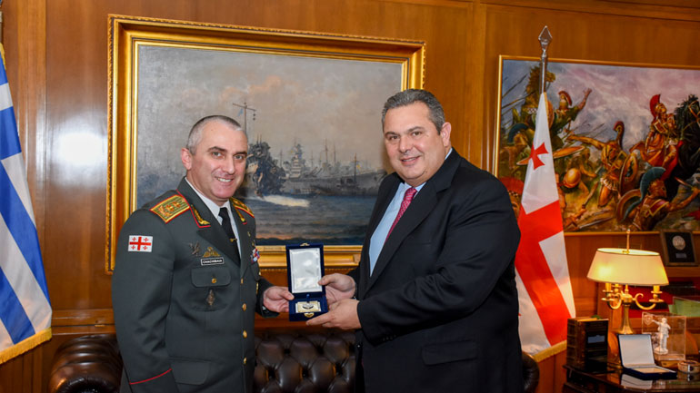 Συνάντηση Καμμένου με τον Αρχηγό των Ενόπλων Δυνάμεων της Γεωργίας Συνάντηση Καμμένου με τον Αρχηγό των Ενόπλων Δυνάμεων της Γεωργίας