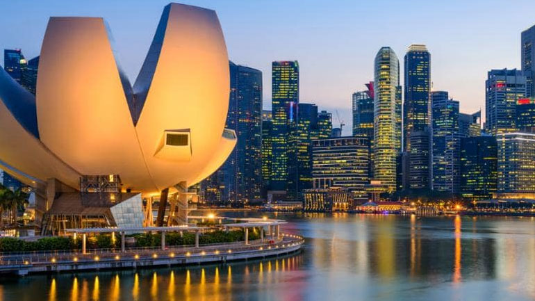 Η Σιγκαπούρη, για 5η χρονιά, η ακριβότερη πόλη
