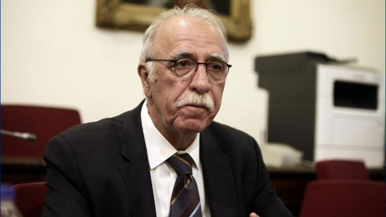 Βίτσας: Σε δομές φιλοξενίας που είναι έτοιμες θα μεταφερθούν οι 500 μετανάστες της Πάτρας