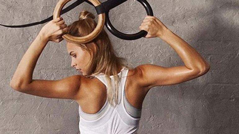 Ασκήσεις για να χάσεις εύκολα λίπος από τα μπρατσάκια