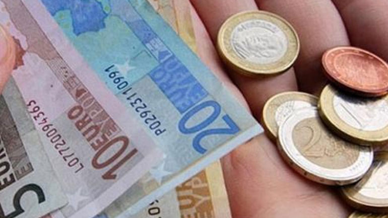 Ιωάννινα: Έκλεβε χρήματα από τα μπουφάν μαθητών