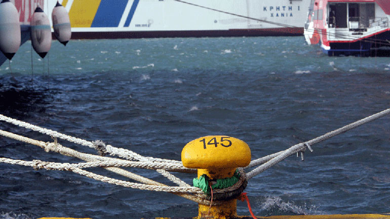 Απαγορευτικό απόπλου από το λιμάνι της Κέρκυρας λόγω ισχυρών ανέμων που πνέουν στο Ιόνιο