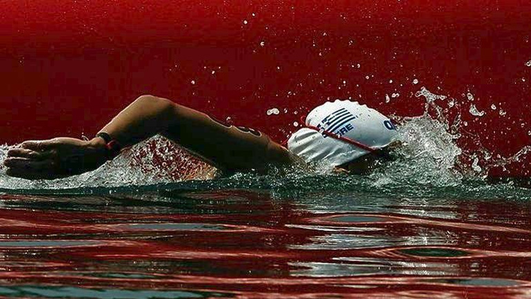 Κολύμβηση: Στα… ρηχά Αραούζου, Νέγρης Κολύμβηση: Στα… ρηχά Αραούζου, Νέγρης