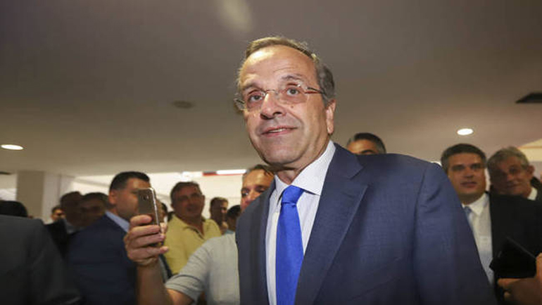 Novartis: Δριμεία επίθεση Σαμαρά κατά κυβέρνησης