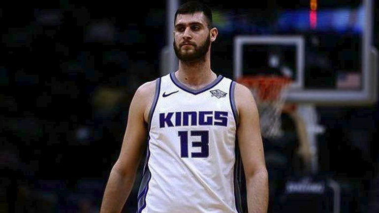 Μένει στους Μπλέιζερς ο Παπαγιάννης