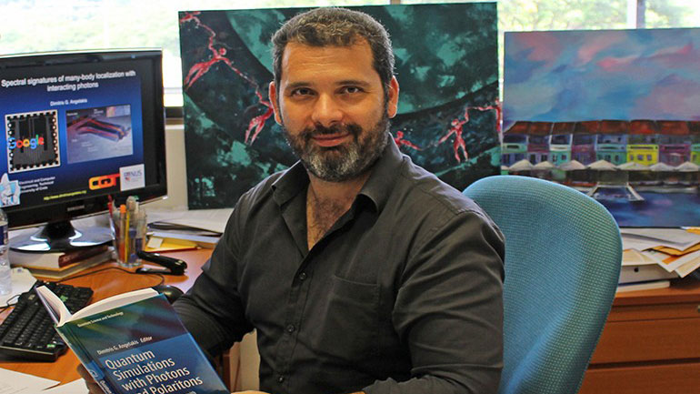 Ο Έλληνας ερευνητής που ανακάλυψε την «κβαντική πεταλούδα» μιλάει στο zougla.gr