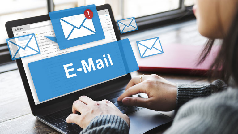 Ποια είναι η ιδανική ώρα για να στείλετε email