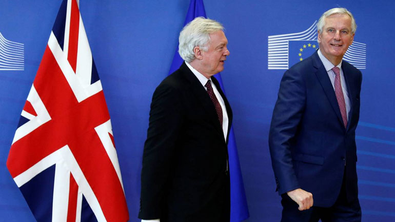 Μισέλ Μπαρνιέ: Το Λονδίνο εξασφαλίζει μια μεταβατική περίοδο για μετά το Brexit