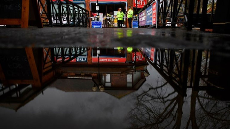Υπόθεση Σκριπάλ: Επιθεωρητές του Οργανισμού Απαγόρευσης των Χημικών Όπλων στη Βρετανία για να ξεκινήσουν έρευνα