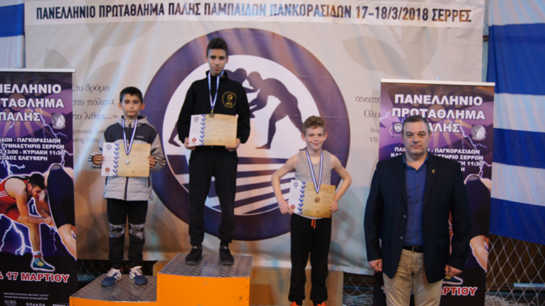 Πάλη: Οι Παμπαίδες «έκλεψαν» την παράσταση στις Σέρρες