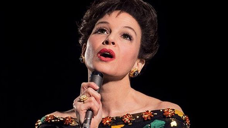 Η Ρενέ Ζελβέγκερ μεταμορφώνεται σε Τζούντι Γκάρλαντ