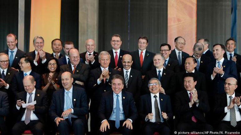 Deutsche Welle: Οι δασμοί Τραμπ επισκιάζουν τη συνάντηση G20