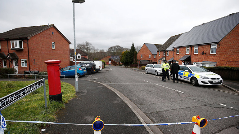 Βρετανία: Και δεύτερος αστυνομικός στο νοσοκομείο μετά τη δηλητηρίαση του Ρώσου πρώην πράκτορα