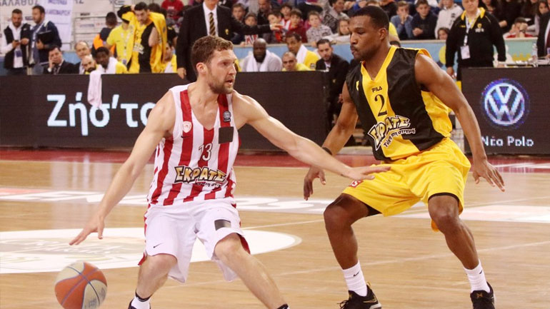 Μπάσκετ: Την Πρωταπριλιά το ντέρμπι Ολυμπιακός-ΑΕΚ