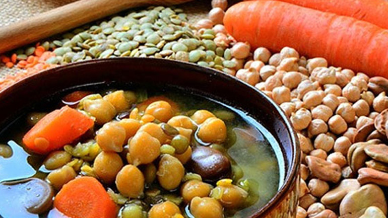 Έρευνα: Πόσοι νηστεύουν πριν από το Πάσχα;