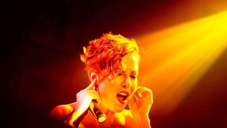 Τουρκία: Σε φυλάκιση 10 μηνών καταδικάστηκε τραγουδίστρια για εξύβριση του Ερντογάν