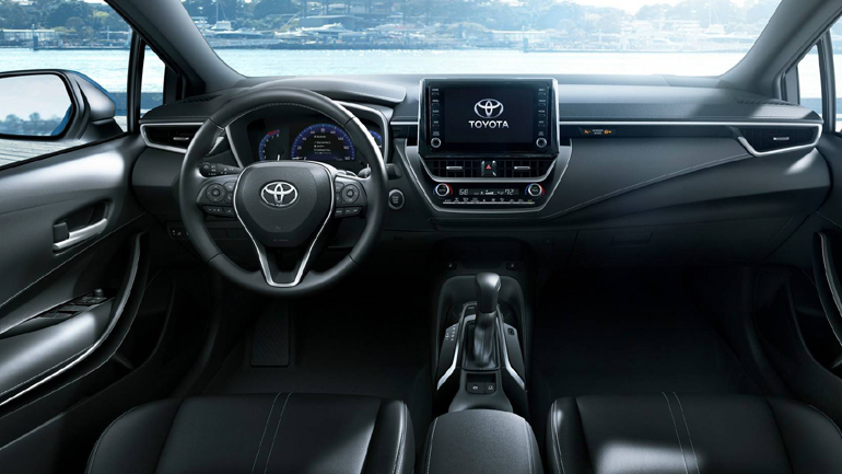 Αυτό είναι το εσωτερικό του νέου Toyota Auris