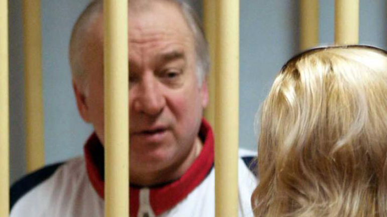 ΕΕ Η Ρωσία «πιθανότατα» βρίσκεται πίσω από τη δηλητηρίαση του ρώσου πρώην κατασκόπου