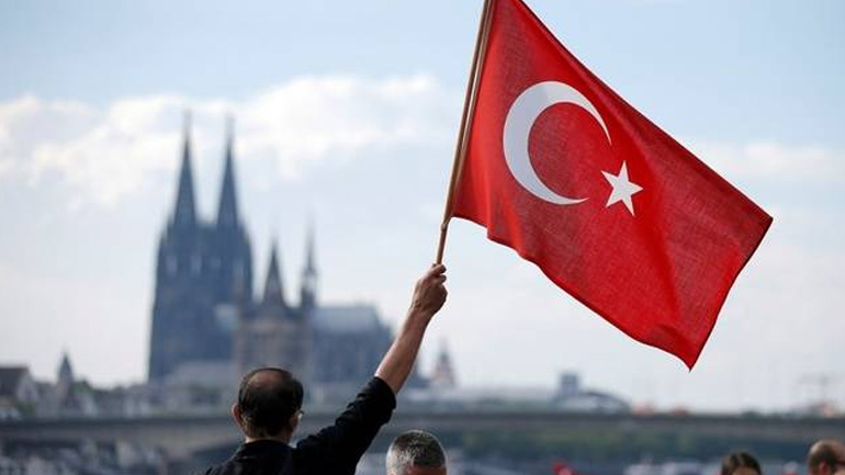 Η Άγκυρα απορρίπτει ως «απαράδεκτες» τις επικρίσεις της Ε.Ε. Η Άγκυρα απορρίπτει ως «απαράδεκτες» τις επικρίσεις της Ε.Ε.