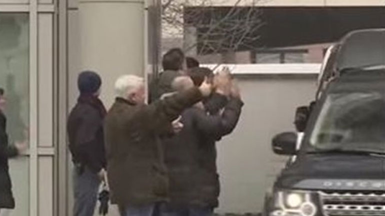 Αποχαιρέτησαν τη Ρωσία οι Βρετανοί διπλωμάτες που απελάθηκαν λόγω της υπόθεσης Σκριπάλ