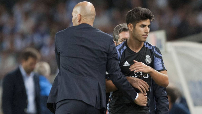 Ασένσιο: «Θέλω να μείνει στη Ρεάλ ο Ζιντάν»