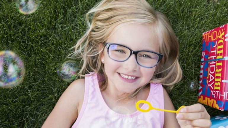 Νέα επαναστατική θεραπεία για τον παιδικό καταρράκτη