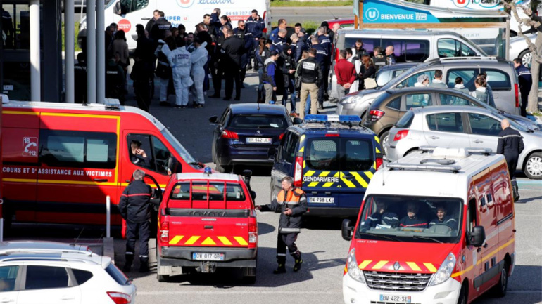 Το Ισλαμικό Κράτος ανέλαβε την ευθύνη για την επίθεση στη νότια Γαλλία