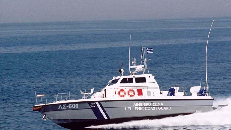 Eπιχείρηση για τον εντοπισμό ψαρά στη Σιθωνία