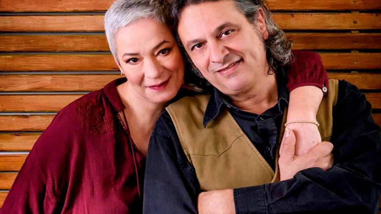 O Δημήτρης Ζερβουδάκης και η Μελίνα Κανά στον Σταυρό του Νότου