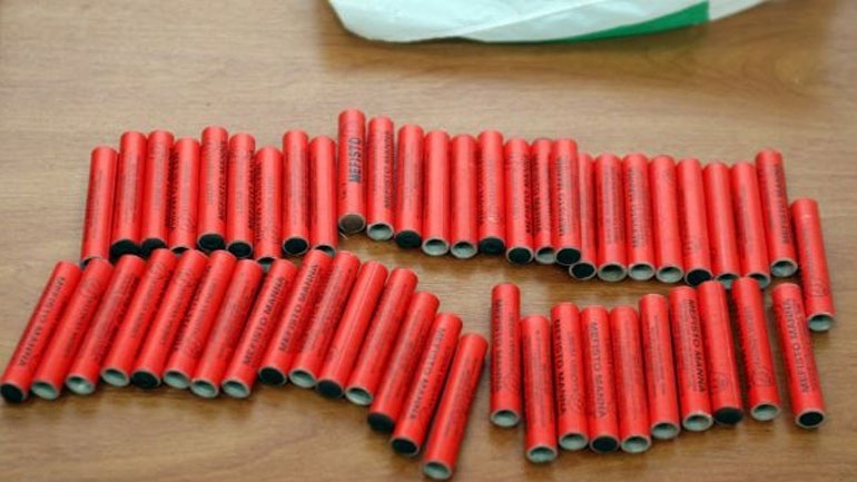 Ρέθυμνο: Συλλήψεις για κροτίδες και ναρκωτικά