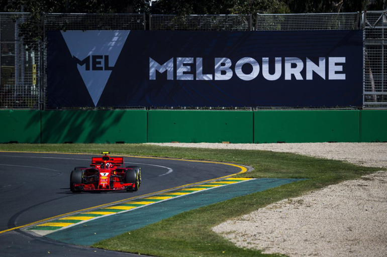 Ποδαρικό για την Ferrari από την Μελβούρνη...