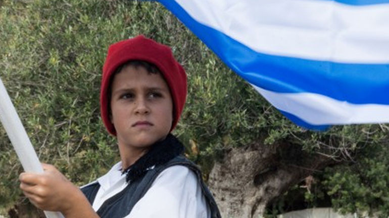 Μόνος και φέτος παρέλασε ο μικρός Χρήστος στους Αρκιούς