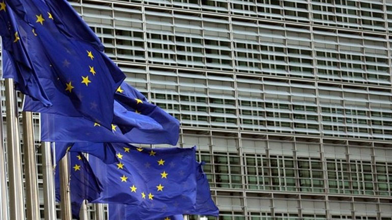 Ευρωπαϊκή Επιτροπή: Η Ελλάδα είναι Ευρώπη, η Ευρώπη είναι Ελλάδα