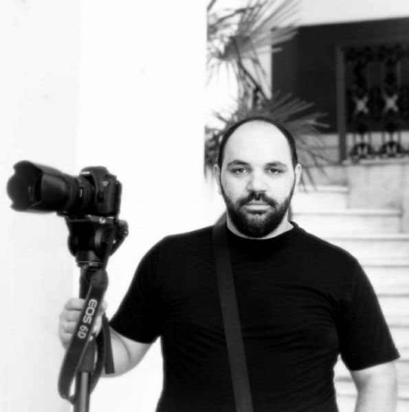 Ο φωτογράφος που τραυματίστηκε